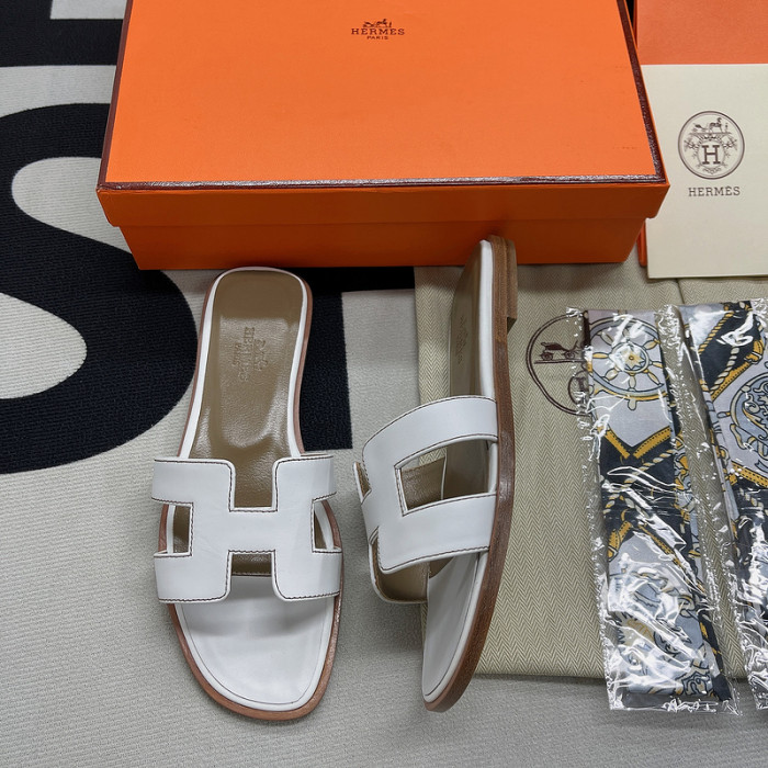 Hemr3 Slippers