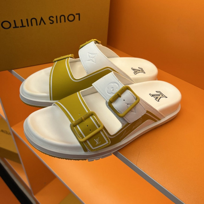 Lou1su1tt slides