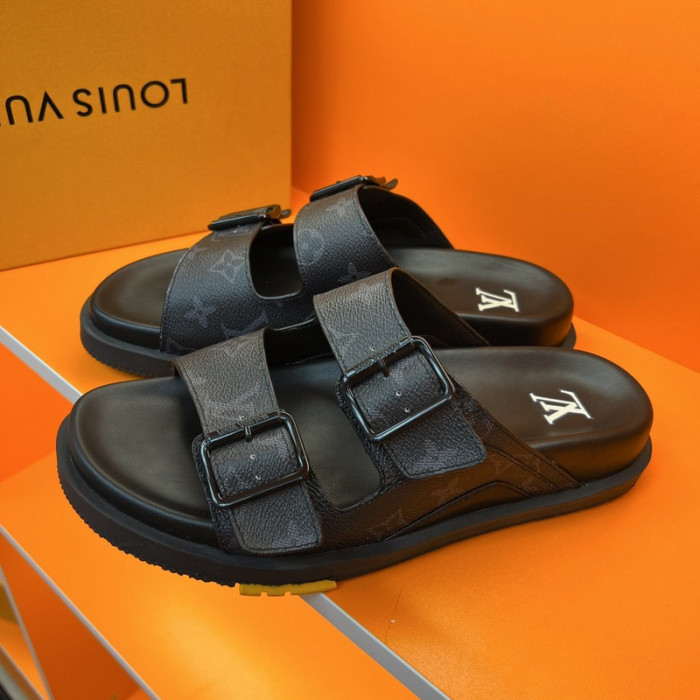 Lou1su1tt slides