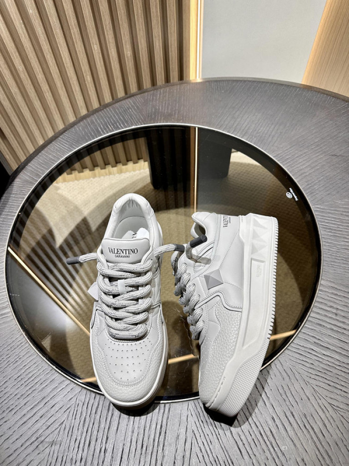 Valnetin0 One Stud Low-Top