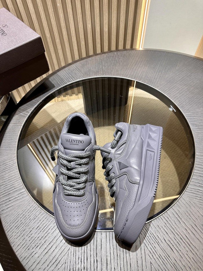 Valnetin0 One Stud Low-Top