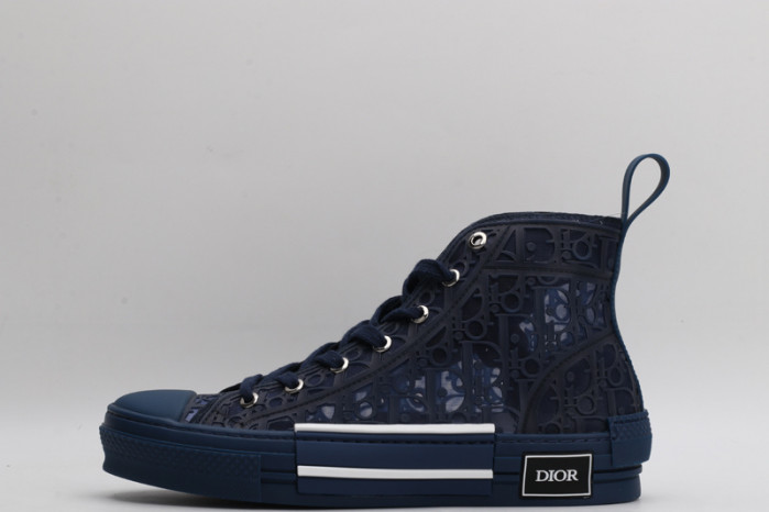 D10R B23 Oblique High Top Sneaker