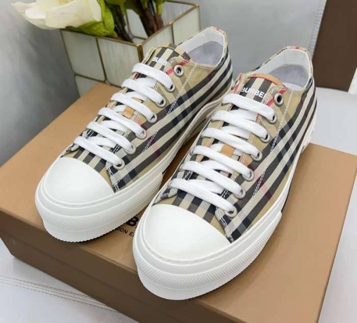 BUR SNEAKER