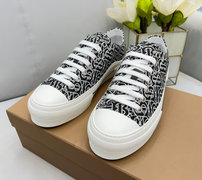 BUR SNEAKER