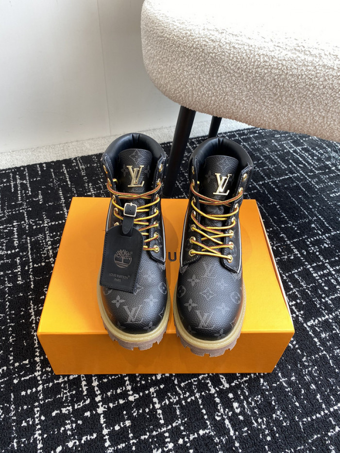 Lou1su1tt boots