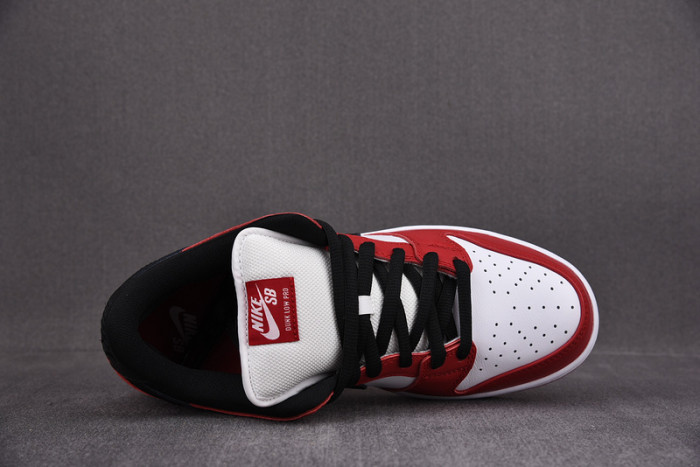 Nike SB Dunk Low J-Pack Chicago BQ6817-600