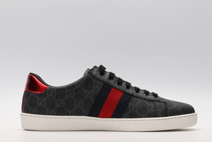 Gu66 Ace Embroidered Low-Top Sneaker