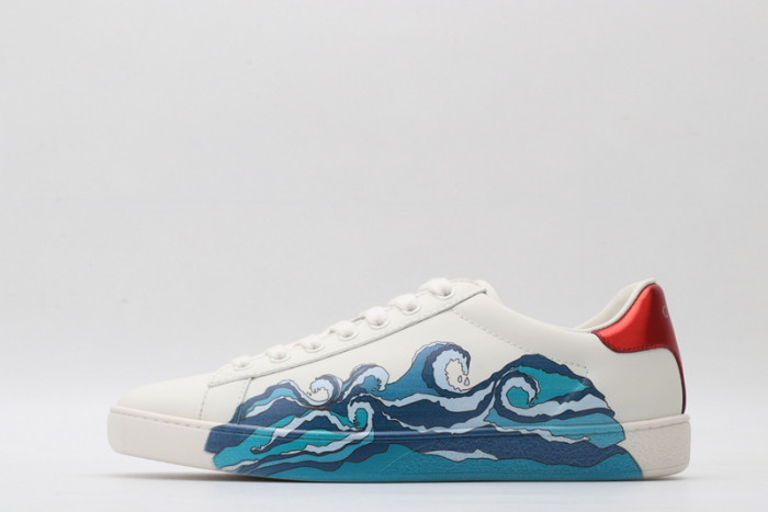 Gu66 Ace Embroidered Low-Top Sneaker