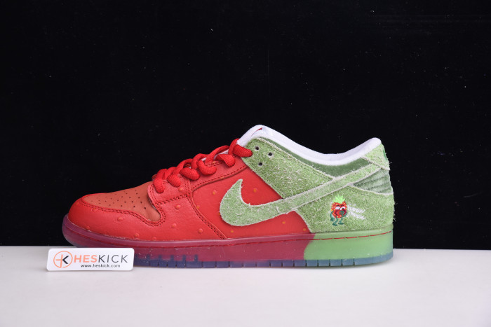 Nike SB Dunk low"strawberry cough" CW7093-601